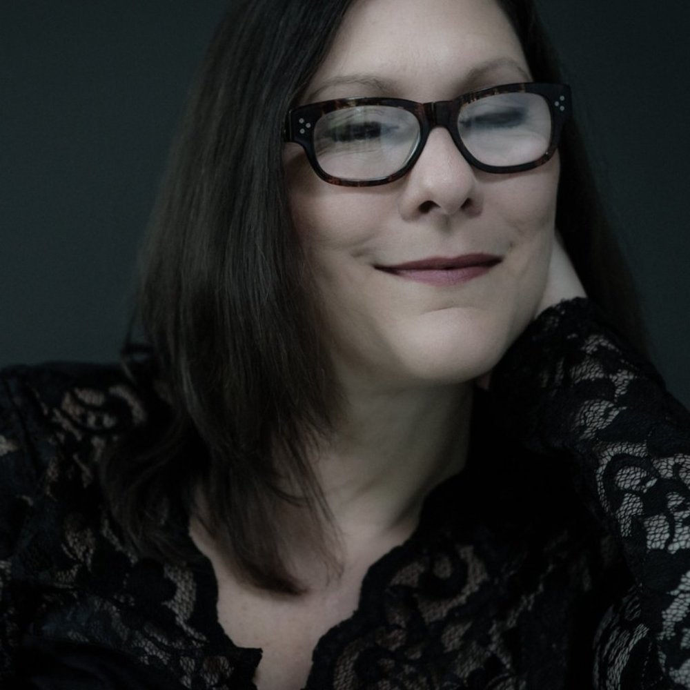 Meet your Posher, Elisa